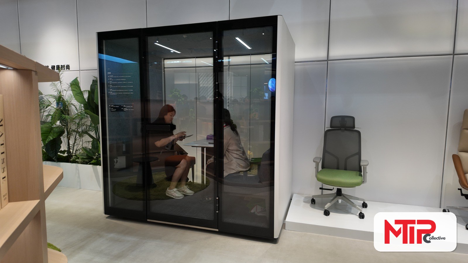 MTIP Quad pod with two-person meeting